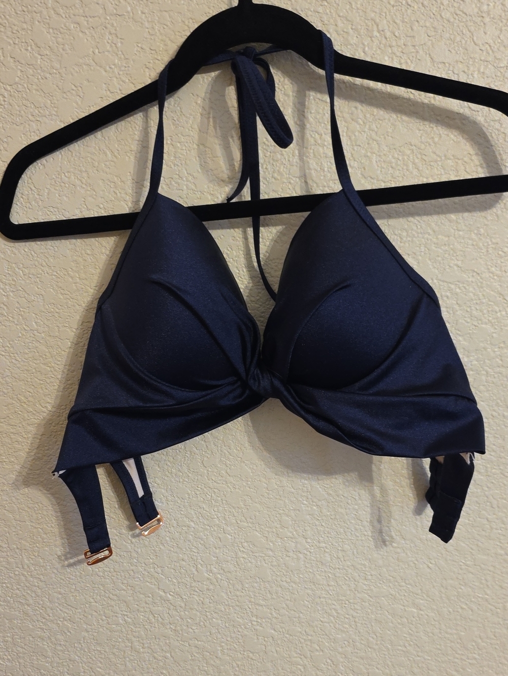 Shade and Shore swim bikini top